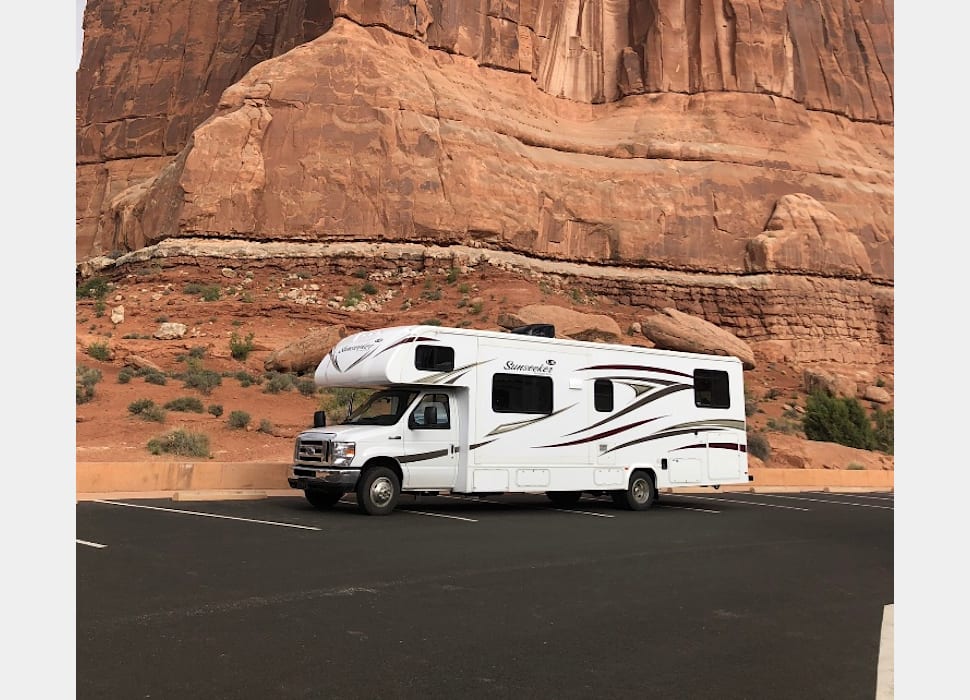 Class C Motor Home rentals in Spokane