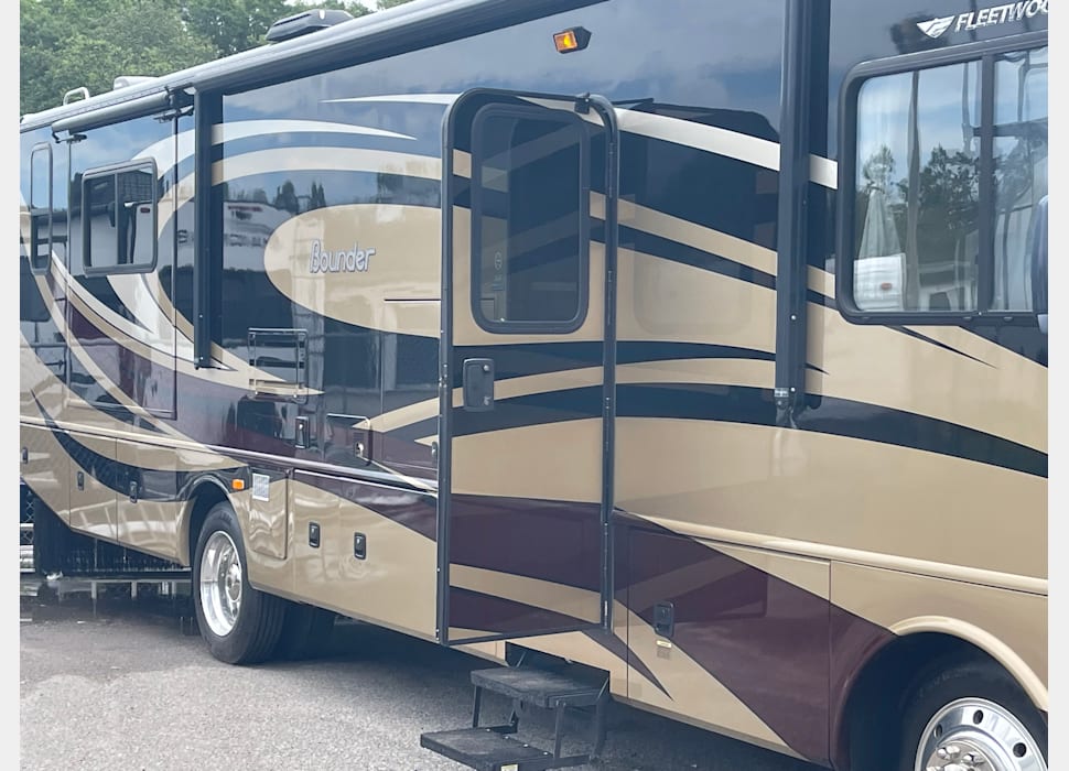 Class A Motor Home rentals in Lady Lake