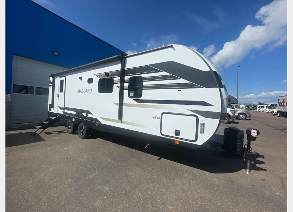 Travel Trailer rentals in Syracuse