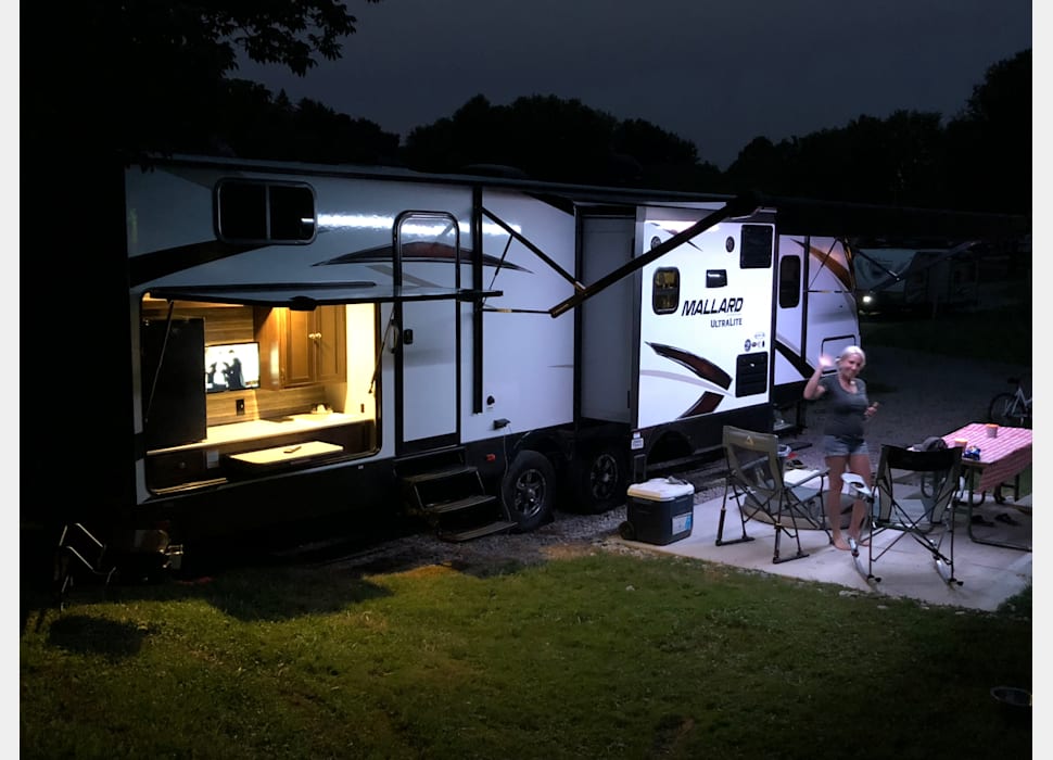 Travel Trailer rentals in Valley City
