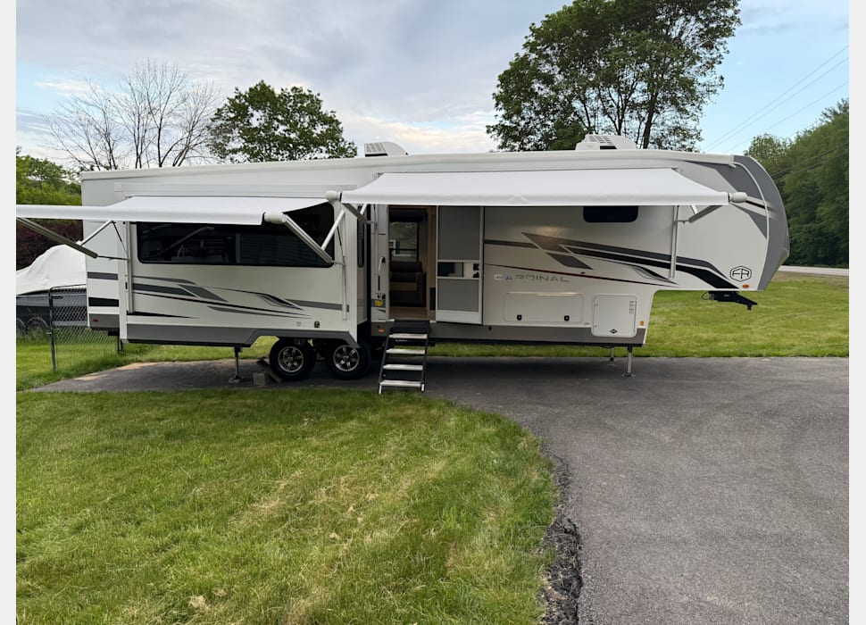 Fifth Wheel rentals in Salisbury