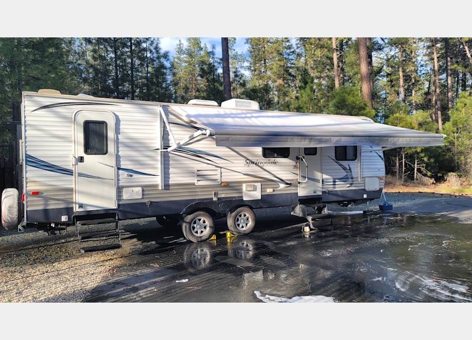 Travel Trailer rentals in Grass Valley