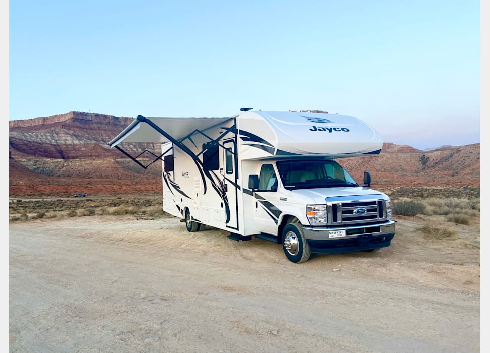 Class C Motor Home rentals in hurricane