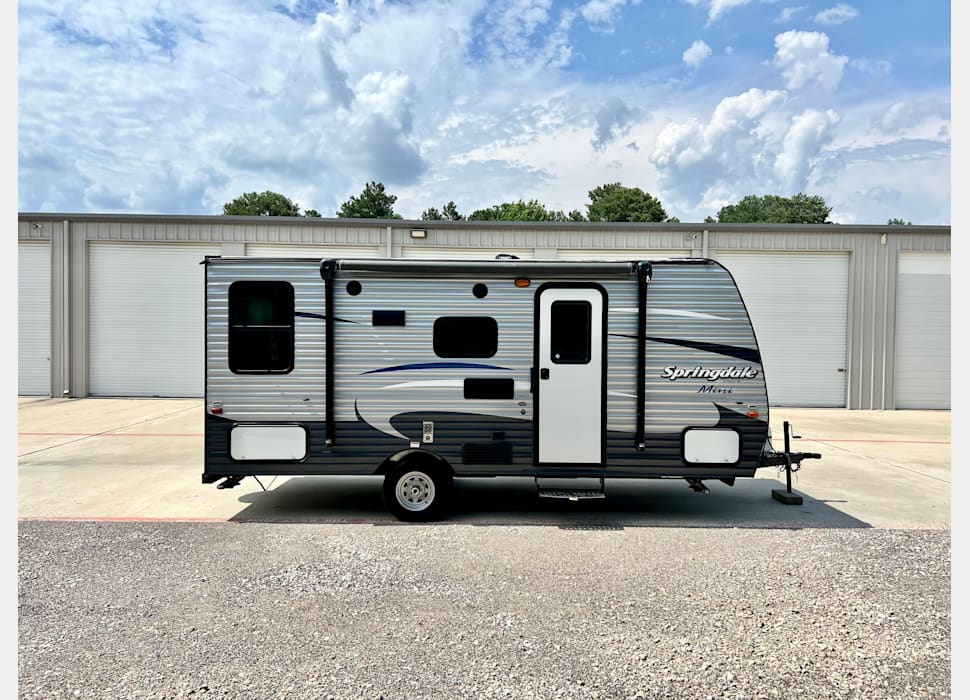 Travel Trailer rentals in Rosharon