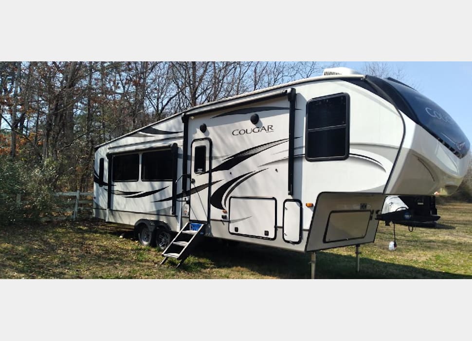Fifth Wheel rentals in Glen Allen