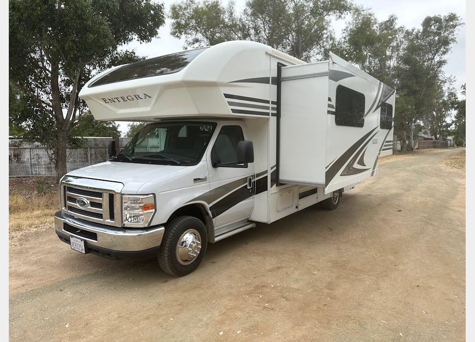 Yorba LindaRV rentals