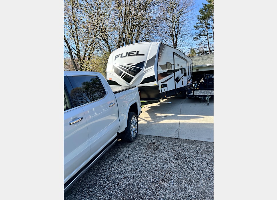 Toy Hauler rentals in Grayling