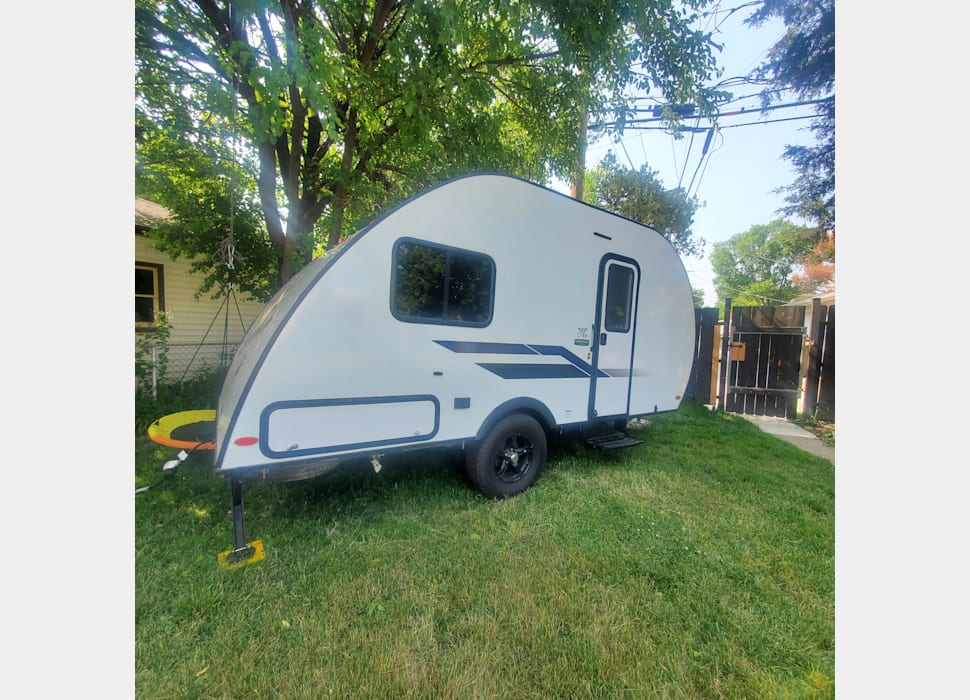 Travel Trailer rentals in Morton Grove