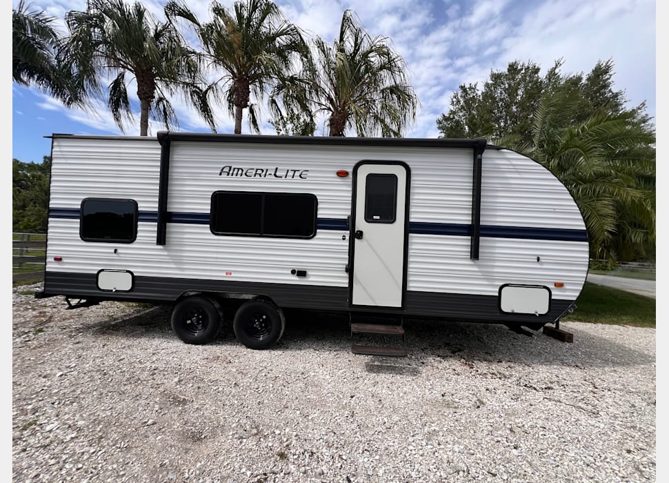 Travel Trailer rentals in Poplarville