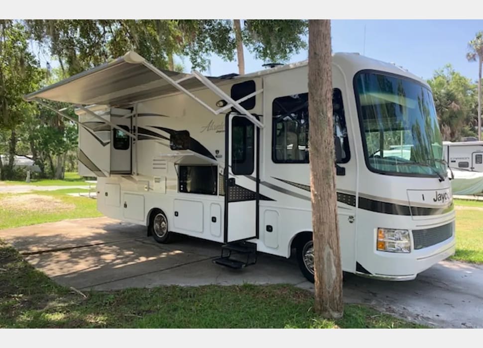 Class A Motor Home rentals in City of Westlake
