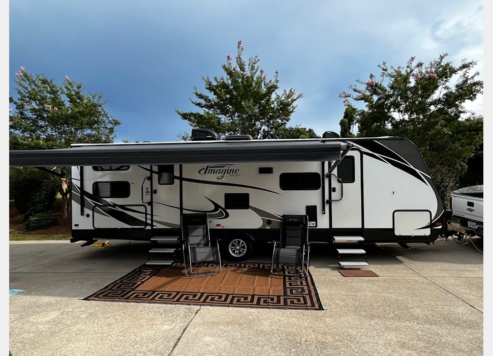 Travel Trailer rentals in Bogart