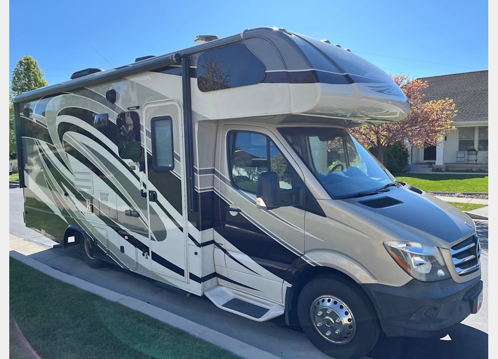 Class C Motor Home rentals in American Fork