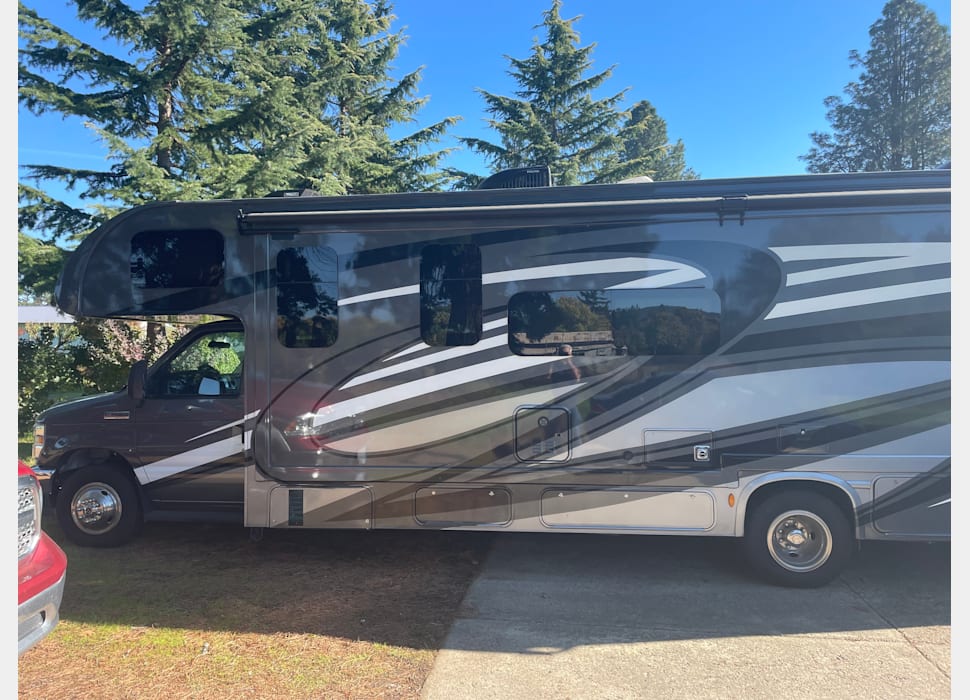 Class C Motor Home rentals in Vancouver