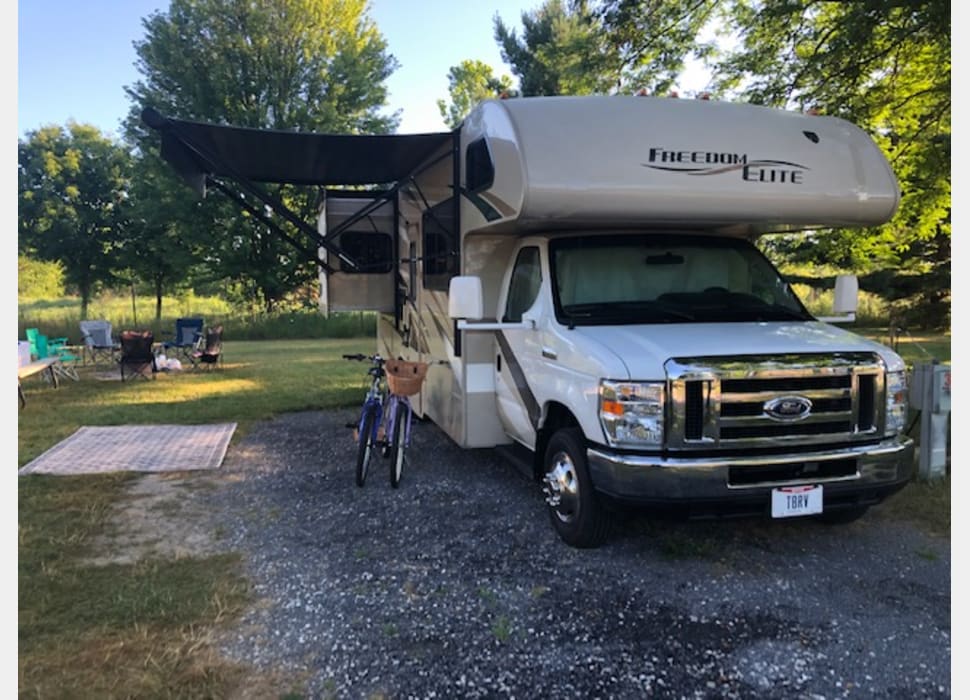 Class C Motor Home rentals in Bolivar