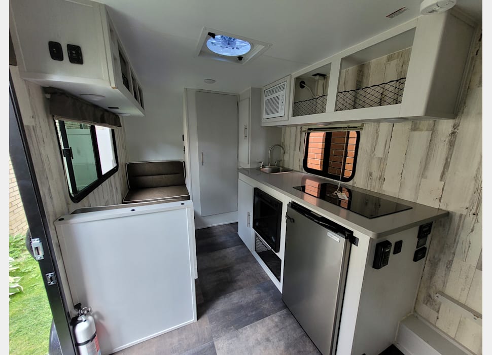 Travel Trailer rentals in WARREN
