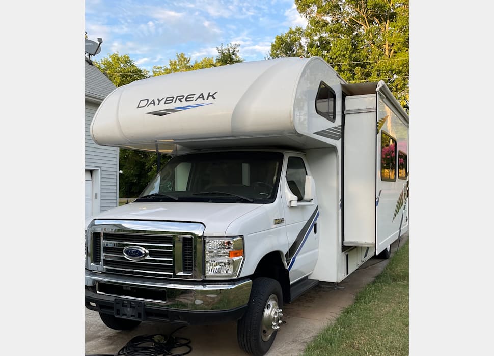 Class C Motor Home rentals in Cleveland