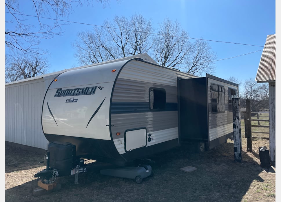 Travel Trailer rentals in Nichols Hills