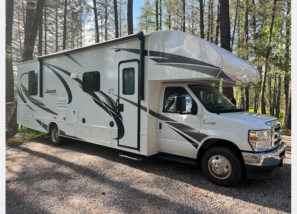 Class C Motor Home rentals in Columbia Falls