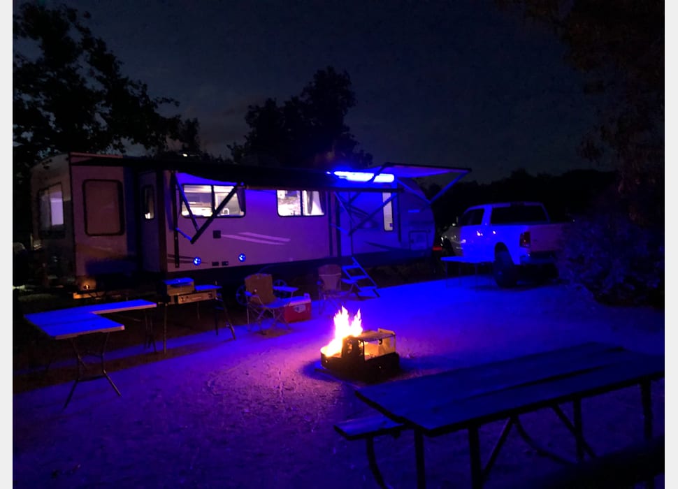 Travel Trailer rentals in Newport Beach