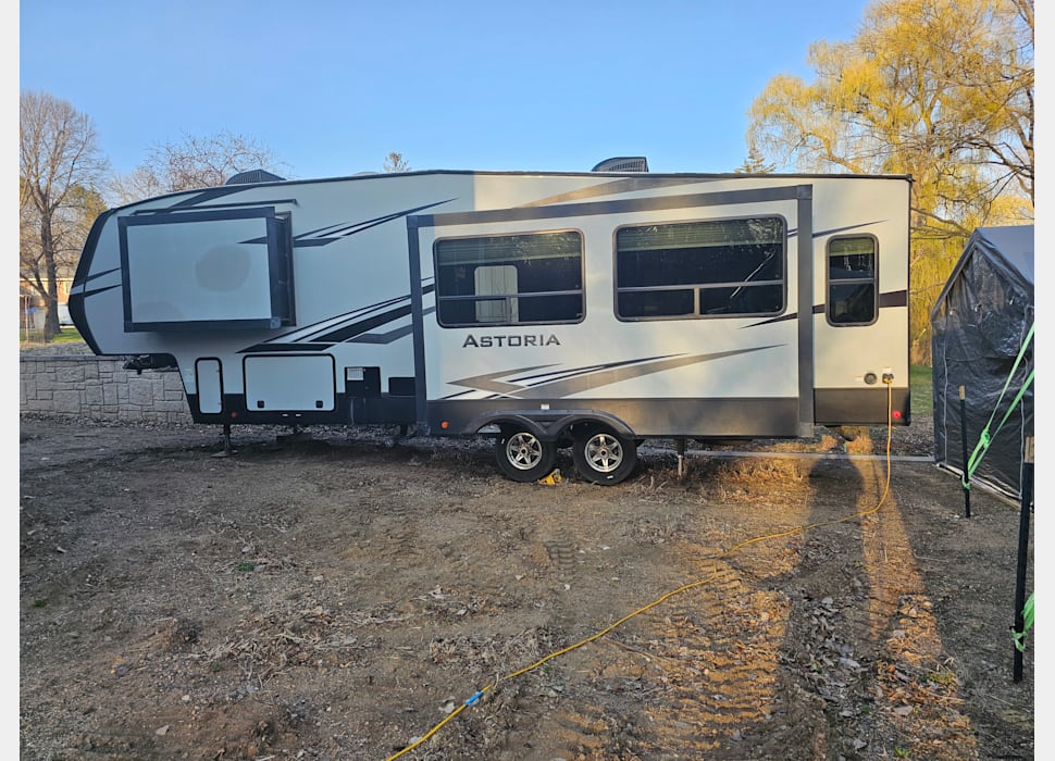 Fifth Wheel rentals in Andover