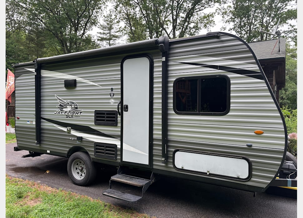Travel Trailer rentals in Southbury