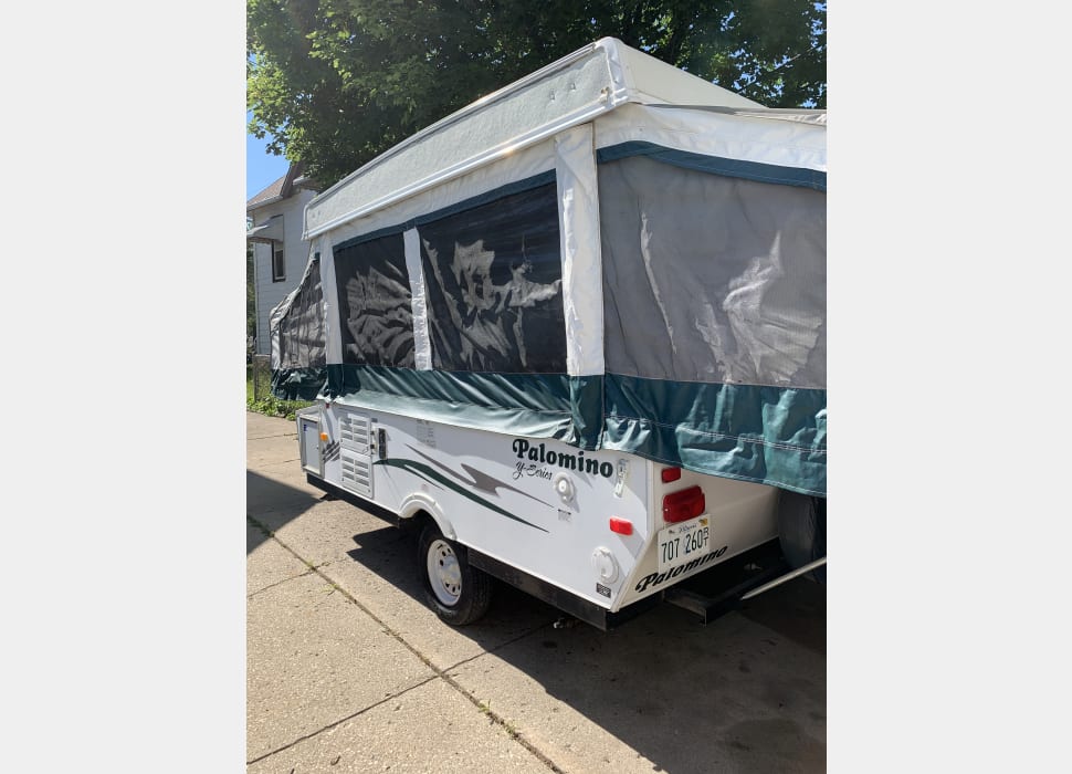 Pop-up Camper rentals in Palatine