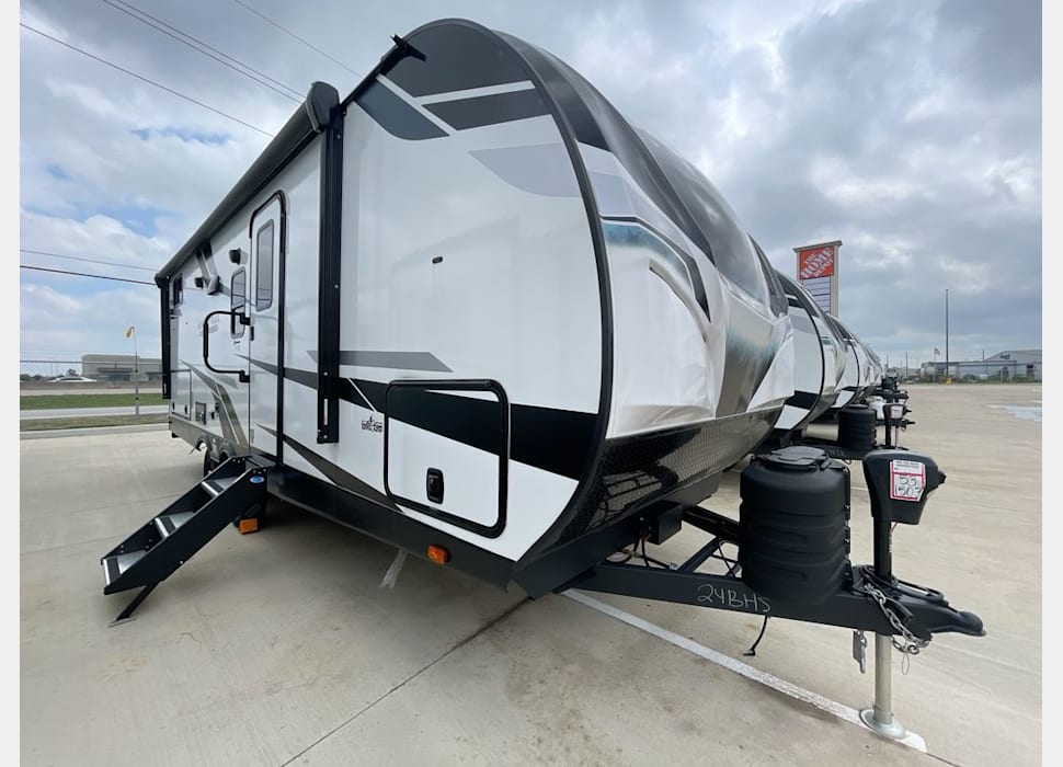 Travel Trailer rentals in Crosby