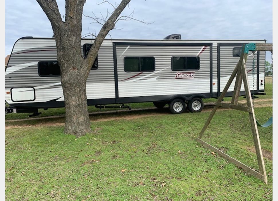 Travel Trailer rentals in Cumby