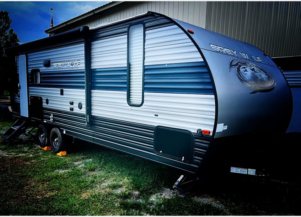 Laceys SpringRV rentals