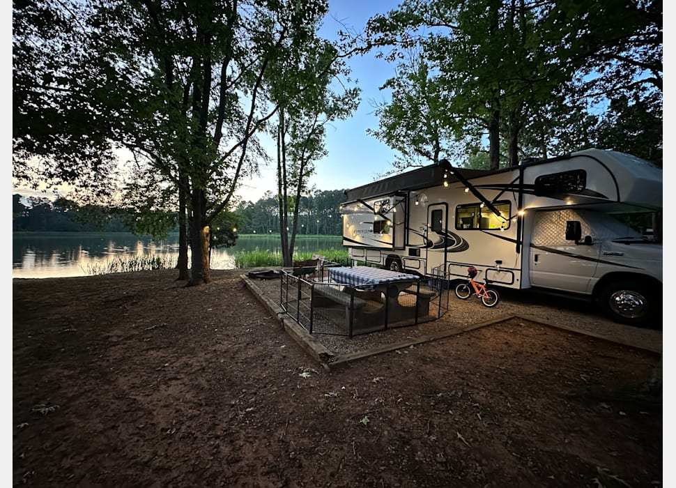 Class C Motor Home rentals in Columbia