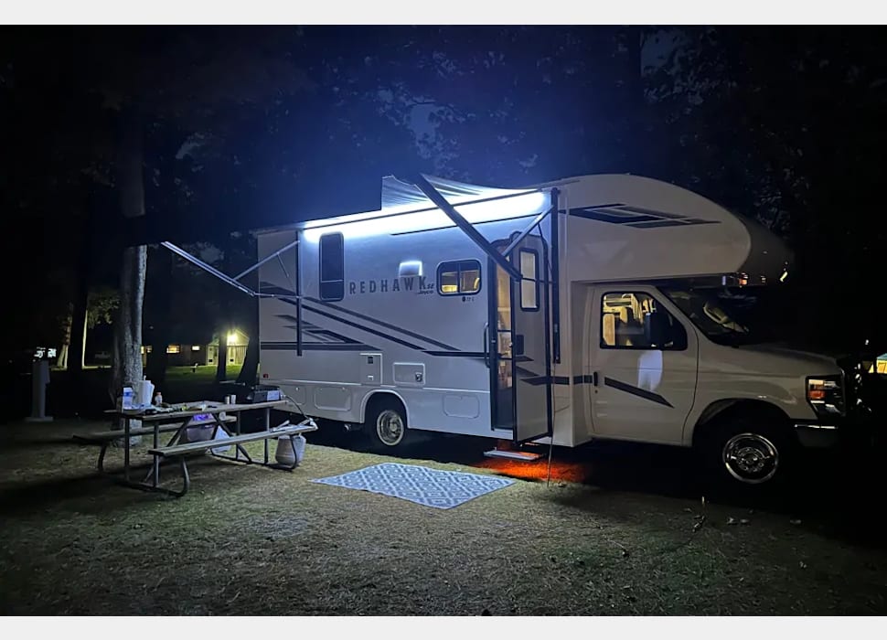 Class C Motor Home rentals in Saint Paul
