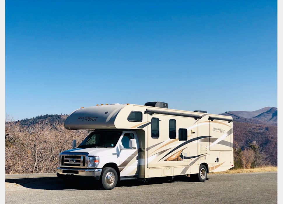 Class C Motor Home rentals in Layton