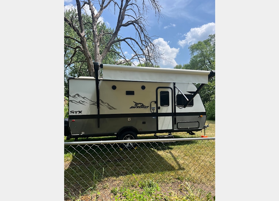 Travel Trailer rentals in evansville