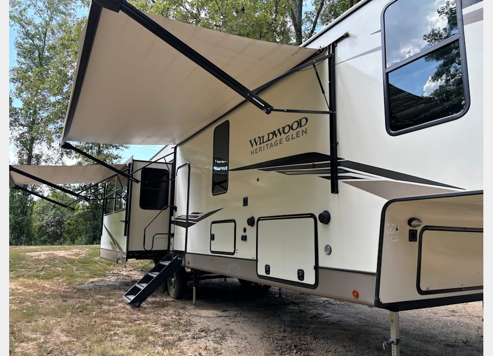 Fifth Wheel rentals in Pearl