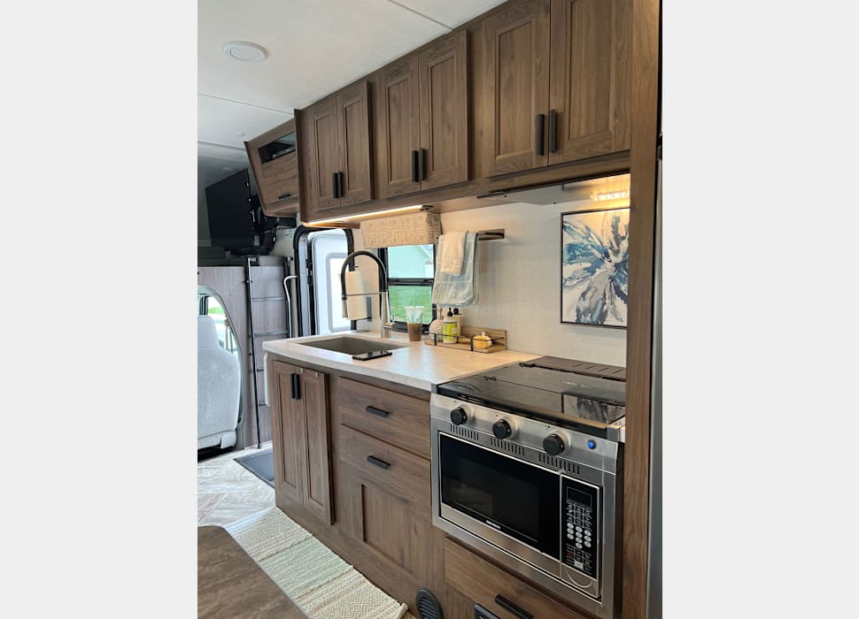 Class C Motor Home rentals in Nibley