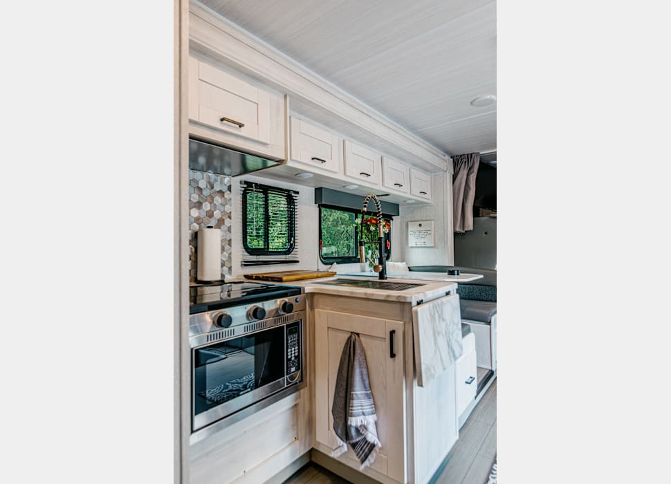 Class C Motor Home rentals in St. Petersburg