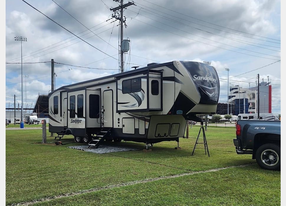 Fifth Wheel rentals in Ocean Pines