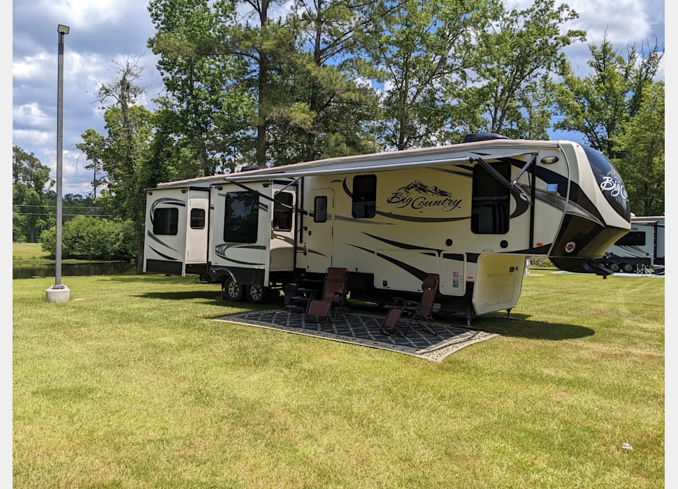 Fifth Wheel rentals in Conway