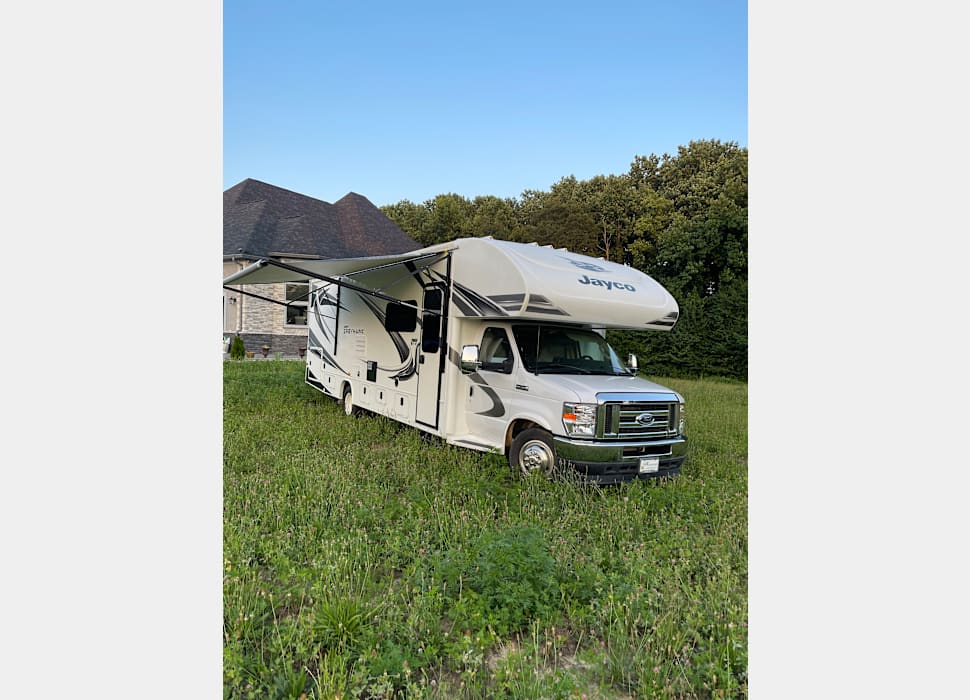 Class C Motor Home rentals in BLACK Mountain