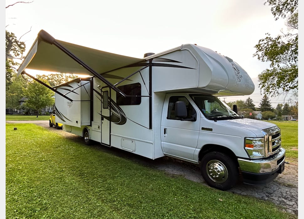 Class C Motor Home rentals in Sandy