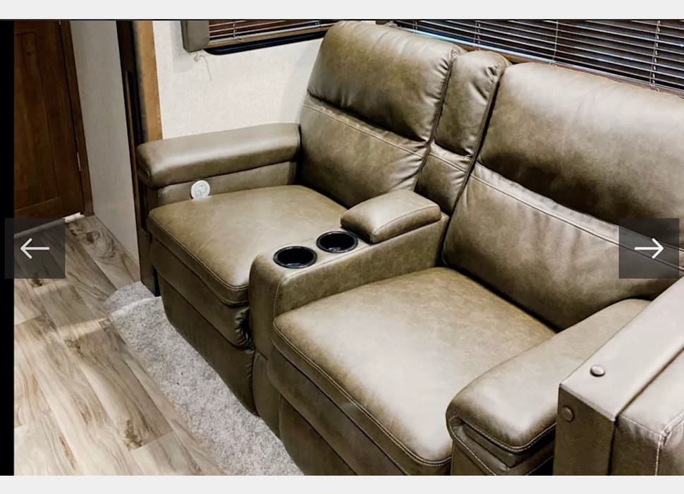 Fifth Wheel rentals in Pace