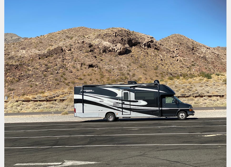 Class C Motor Home rentals in Yulee