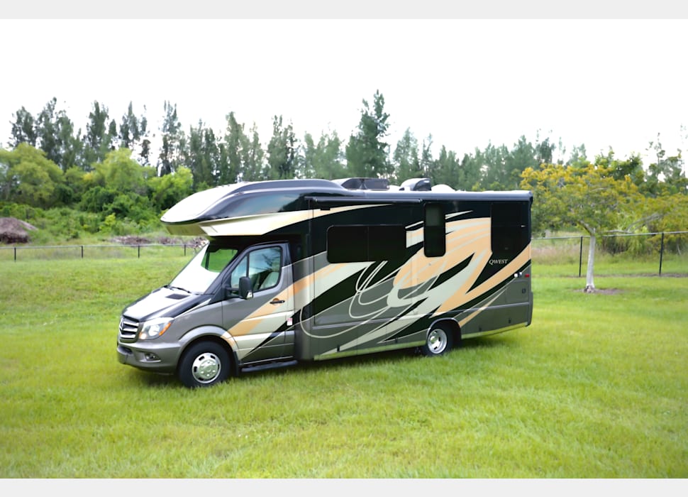 Class C Motor Home rentals in Margate