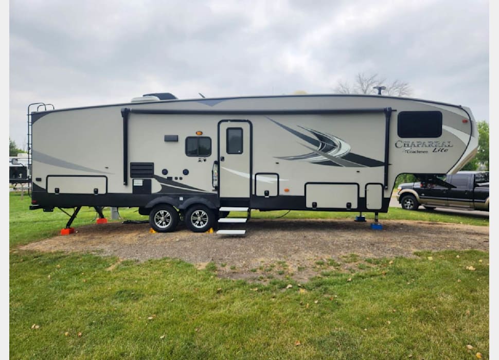 Fifth Wheel rentals in Sherwood