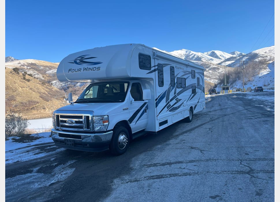 Class C Motor Home rentals in Bluffdale