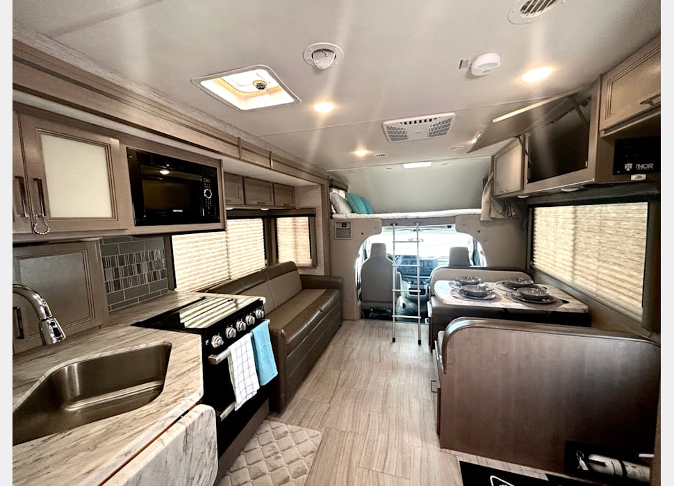 Class C Motor Home rentals in Tucson