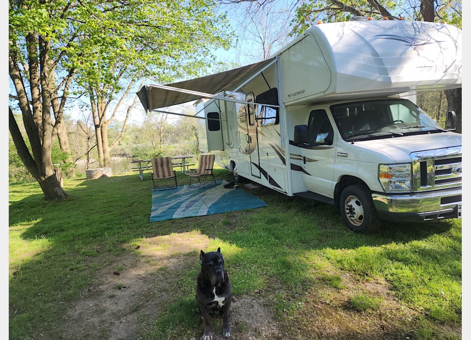 Class C Motor Home rentals in Bronson