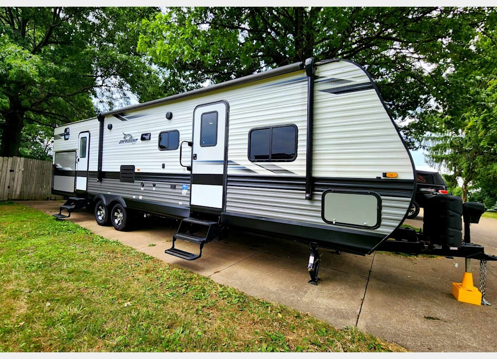 LeetoniaRV rentals