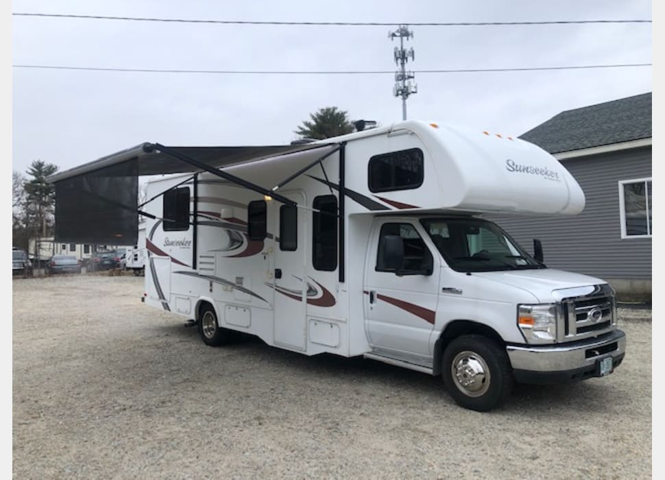 Class C Motor Home rentals in Nottingham