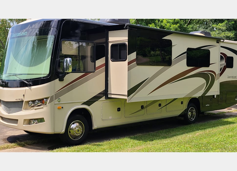 Class A Motor Home rentals in Columbus